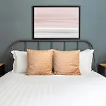 Sonder By Marriott Bonvoy Piazza San Pietro Apartments Vaticano